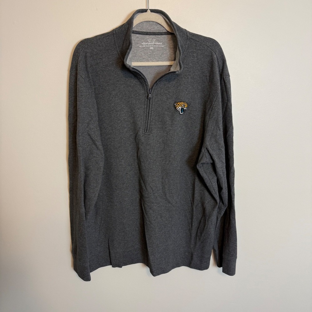 Vineyard Vines Mens 2XL Jacksonville Jaguars NFL Quarter Zip Pullover Grey